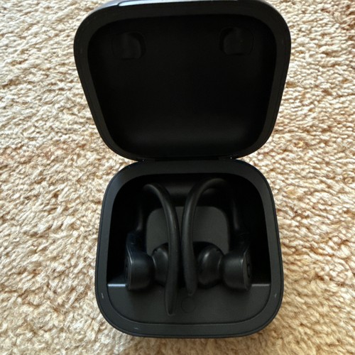 Powerbeats pro beats by - pro,