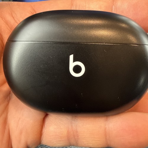 Beats dre studio - by,