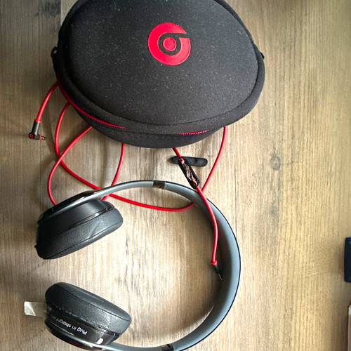 Beats dre solo2 on - by,