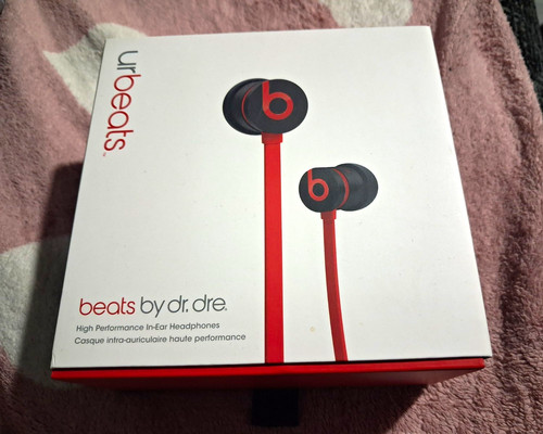 Beats dre urbeats - by, dr.