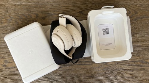 Beats studio pro - pro, sandstone