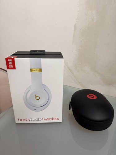 Beats dre studio3 - by, dr.