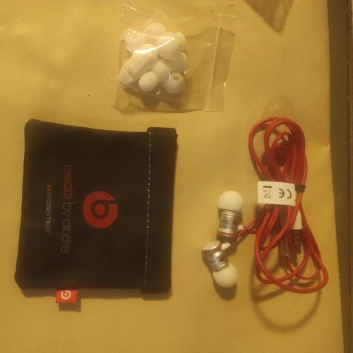 Beats dre monster edition - by,